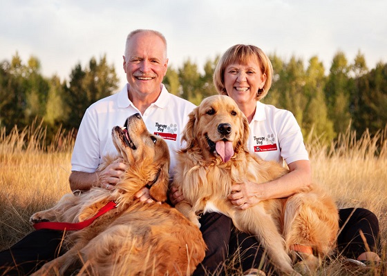 Karen and Scott O'Brien, with their Therapy dogs, 'Rook' & 'Banks'